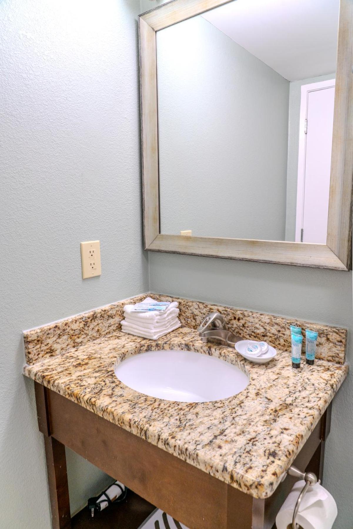 Oceanfront 1Br Suite! Perfect For 8 Guests!- Pinnacle Tower 1456 Myrtle Beach Extérieur photo